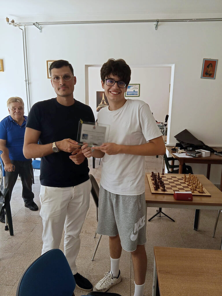 Matteo Filippone, a destra, con Gaudio Di Giacinto, a sinistra, alla 1ª Abruzzo Cup